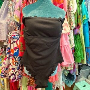 Black Strapless Scalloped Bathing Suit